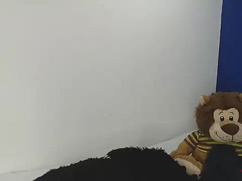 EmmilyConnor online show from April 1, 2:14 pm