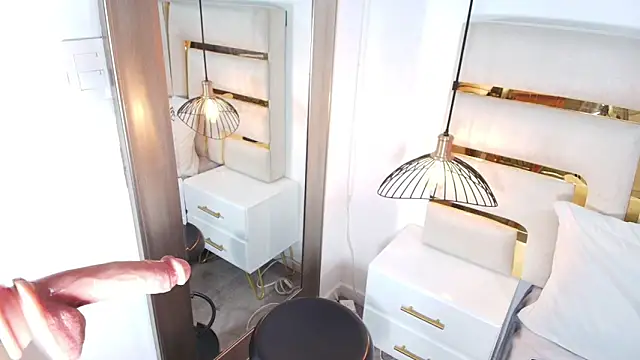 Snapshot of Sophie_Leclair_ chatting on November 1, 1:02 pm Sophie Leclair online show from November 1, 1:02 pm