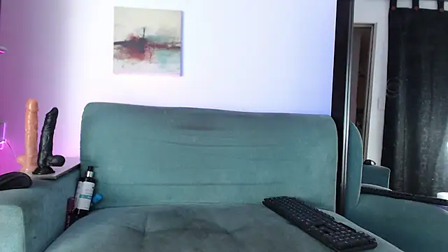 evelinmartinez online show from February 10, 7:51 pm