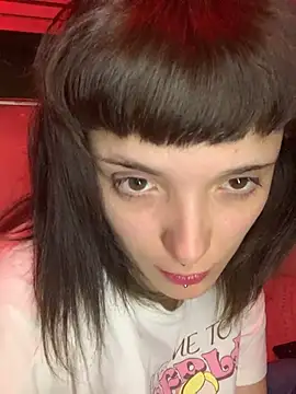 Snapshot of xlucifer13 chatting on November 5, 2:11 am xlucifer13 online show from November 5, 2:11 am