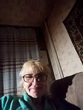 Georgette466 online show from April 1, 6:38 pm