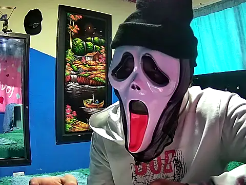 Snapshot of tufavorito912 chatting on October 27, 10:25 pm tufavorito912 online show from October 27, 10:25 pm