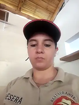 Snapshot of Camila-Valverde chatting on December 2, 9:10 pm Camila-Valverde online show from December 2, 9:10 pm