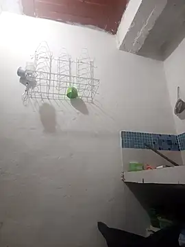 Snapshot of Camila-Valverde chatting on February 16, 2:24 pm Camila-Valverde online show from February 16, 2:24 pm