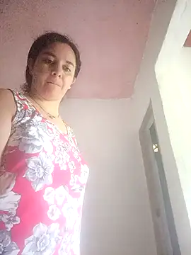 Snapshot of Camila-Valverde chatting on February 18, 6:26 pm Camila-Valverde online show from February 18, 6:26 pm