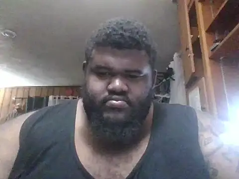 Snapshot of swolehammer chatting on October 28, 12:47 am swolehammer online show from October 28, 12:47 am