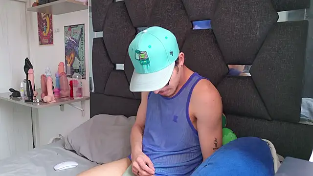 J-Moo online show from November 11, 3:34 pm