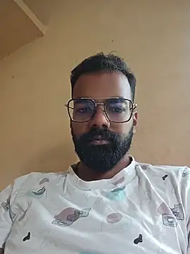 Snapshot of nithinrr chatting on July 29, 4:10 am nithinrr online show from July 29, 4:10 am