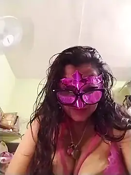 LOVE  RANI online show from November 4, 12:15 pm