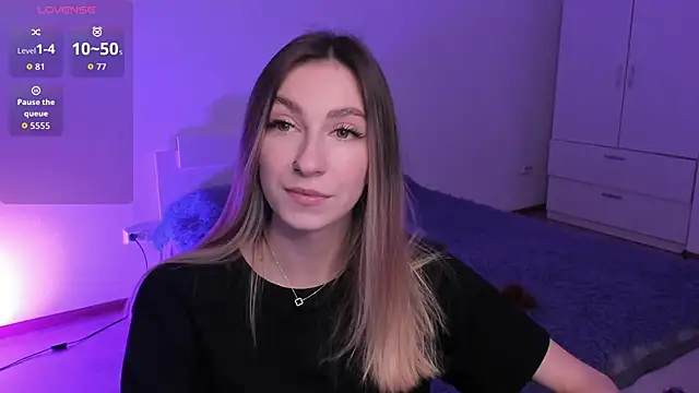 Snapshot of Alexis_Winx chatting on November 27, 6:43 pm Alexis Winx online show from November 27, 6:43 pm