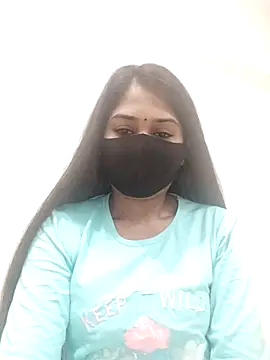 Green LaDY66 online show from December 4, 6:01 am