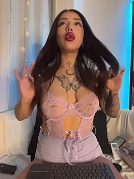 AshleyWinslow online show from March 27, 10:42 pm