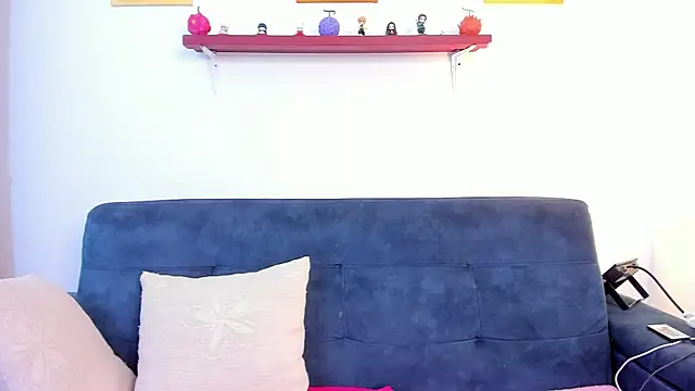 julialex  online show from May 29, 7:12 pm