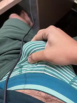 SentScruples online show from November 17, 6:46 pm