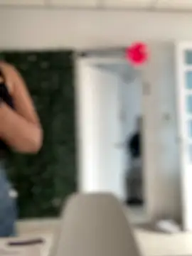 Vickybon online show from November 7, 7:25 pm