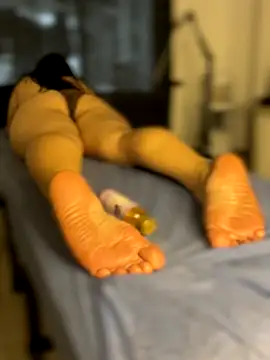 Vickybon online show from November 8, 6:29 pm