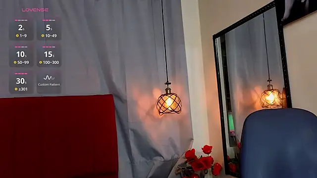 Snapshot of Flor_Gil chatting on January 18, 3:10 am Flor Gil online show from January 18, 3:10 am