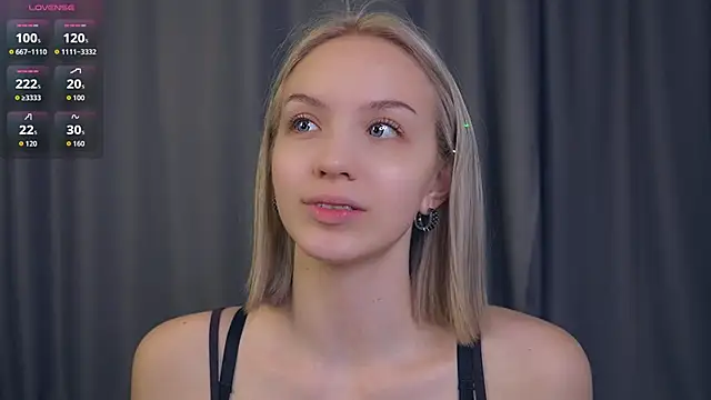 VetaManhardt online show from April 8, 11:05 pm