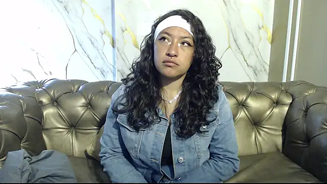 Snapshot of Kataleyaa2_ chatting on October 29, 12:51 pm Kataleyaa2  online show from October 29, 12:51 pm