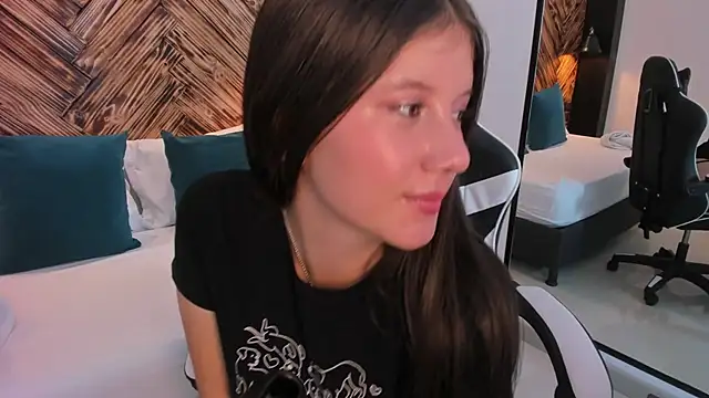 Snapshot of valery_clap chatting on October 29, 3:03 pm valery clap online show from October 29, 3:03 pm