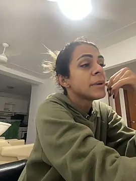 sabrinaneves online show from July 9, 10:30 am