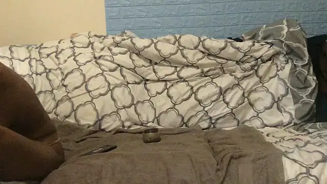 Coffeesyrup69 online show from November 10, 11:15 pm