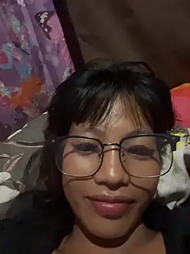 hottiebabe23 online show from November 22, 9:03 pm