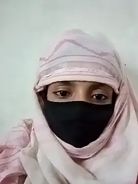 Snapshot of Quenn-Jiya752 chatting on November 4, 9:52 am Quenn-Jiya752 online show from November 4, 9:52 am