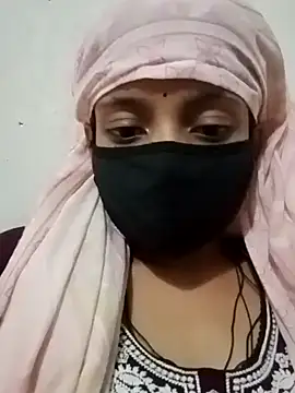 Snapshot of Quenn-Jiya752 chatting on November 5, 1:44 pm Quenn-Jiya752 online show from November 5, 1:44 pm