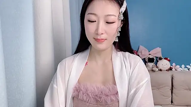 Snapshot of ella55-- chatting on February 26, 1:04 am ella55-- online show from February 26, 1:04 am