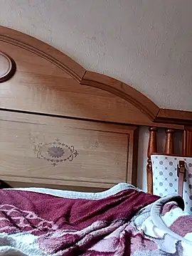 Snapshot of KoksFlame chatting on October 31, 8:04 am KoksFlame online show from October 31, 8:04 am