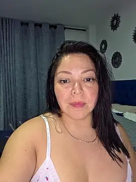 Snapshot of emma_Davissxx chatting on November 3, 9:05 pm emma Davissxx online show from November 3, 9:05 pm