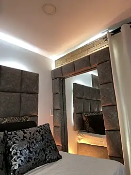 BrigitteVons online show from March 12, 3:12 am