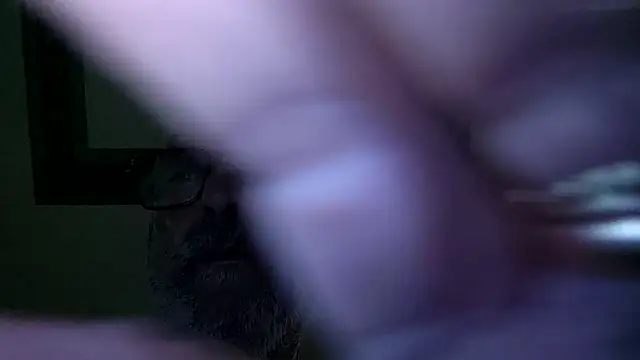 Snapshot of jhonschen chatting on November 9, 7:01 pm jhonschen online show from November 9, 7:01 pm