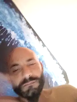 Snapshot of MistedPunt chatting on November 1, 6:48 am MistedPunt online show from November 1, 6:48 am