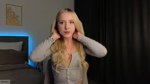 adele armass online show from November 21, 10:08 pm