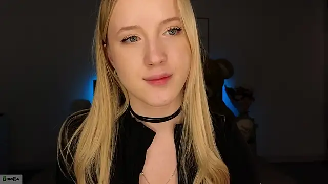 Snapshot of adele_armass chatting on February 14, 9:11 pm adele armass online show from February 14, 9:11 pm