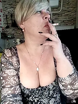 MilkySky online show from February 13, 9:05 am