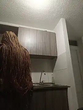 EvonyFoxxx online show from March 21, 8:19 am