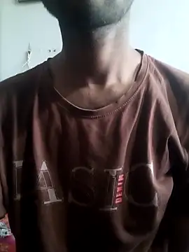 Snapshot of PackagedCostar chatting on October 31, 4:13 am PackagedCostar online show from October 31, 4:13 am