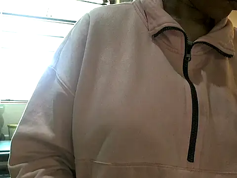 NewBeginnings8 online show from November 6, 6:03 am