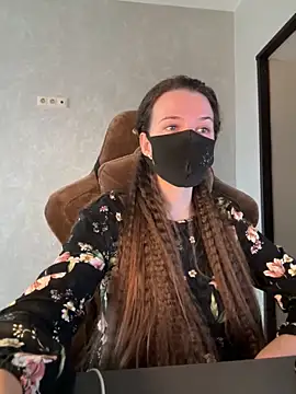 ZlatoslavaLo online show from November 11, 5:51 am