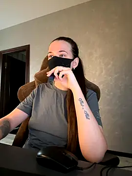 ZlatoslavaLo online show from November 12, 6:14 am