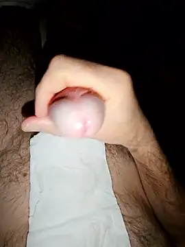 Snapshot of cum_daily1 chatting on January 8, 3:42 am cum daily1 online show from January 8, 3:42 am