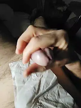 Snapshot of cum_daily1 chatting on July 13, 2:36 am cum daily1 online show from July 13, 2:36 am