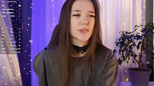 Snapshot of tinyanie chatting on January 17, 6:07 am tinyanie online show from January 17, 6:07 am