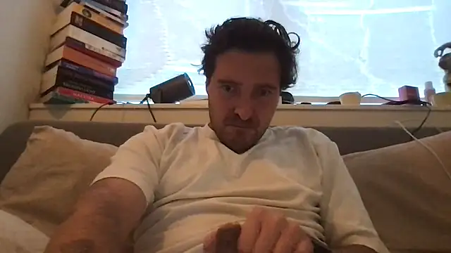 Snapshot of dutchpieter95 chatting on May 21, 5:42 pm dutchpieter95 online show from May 21, 5:42 pm