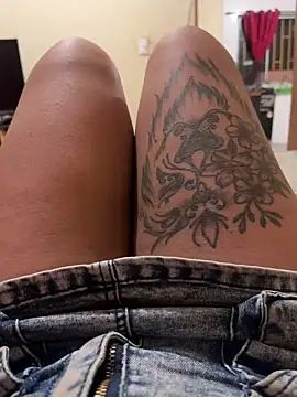 gatitaamelosa online show from March 19, 12:03 am