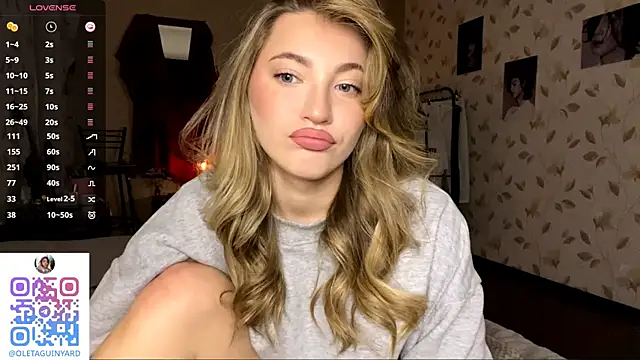 OrethaEredia online show from December 14, 7:07 pm