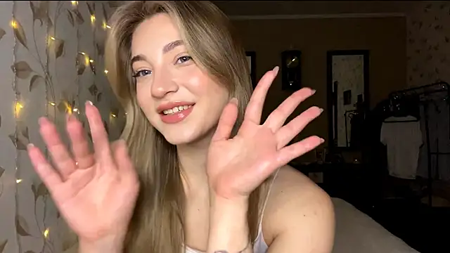 OrethaEredia online show from January 18, 5:06 pm